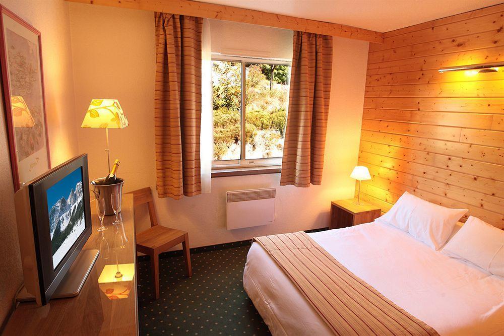 Hotel Le Grand Tétras Font Romeu Exterior foto