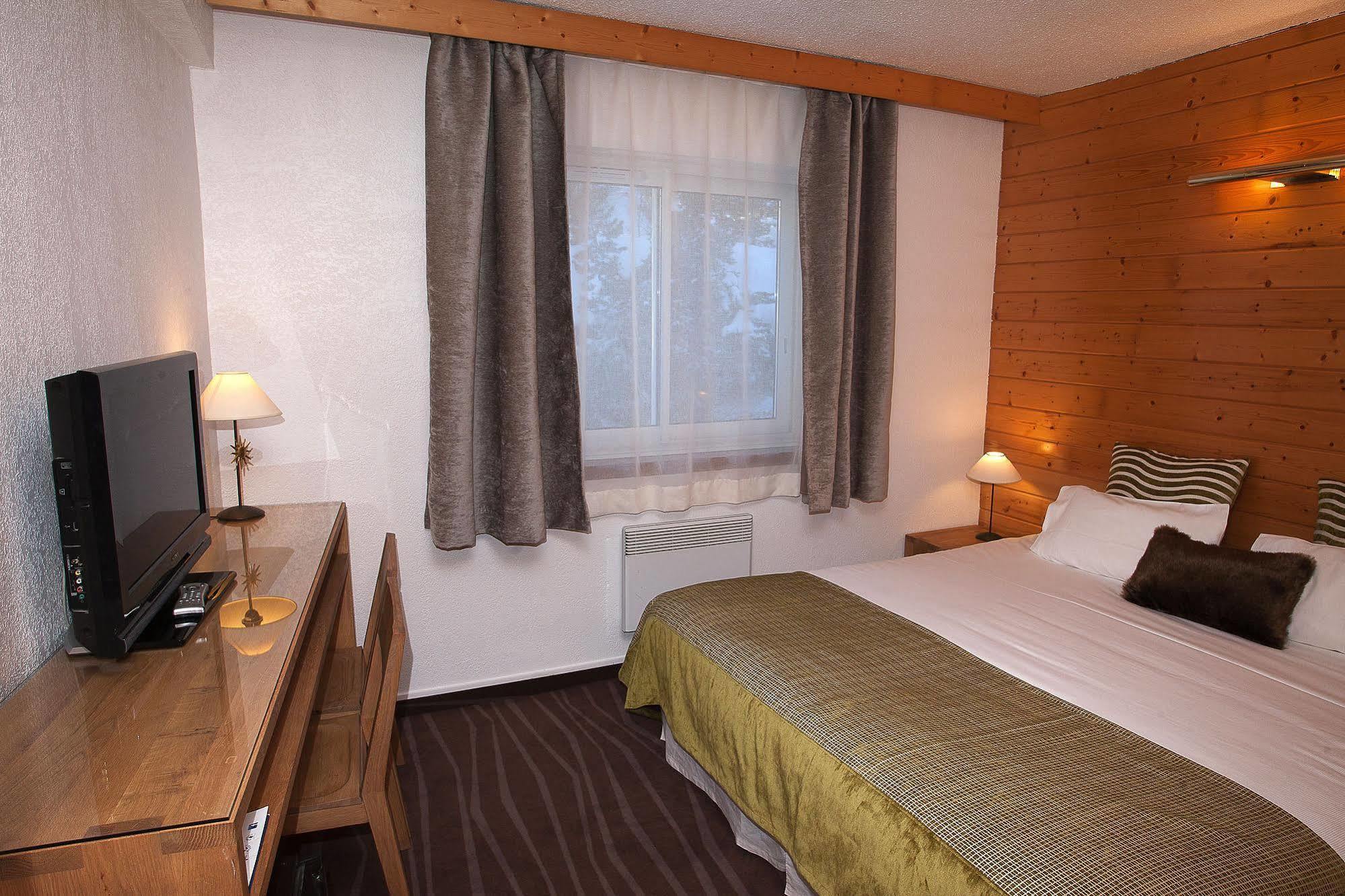 Hotel Le Grand Tétras Font Romeu Exterior foto